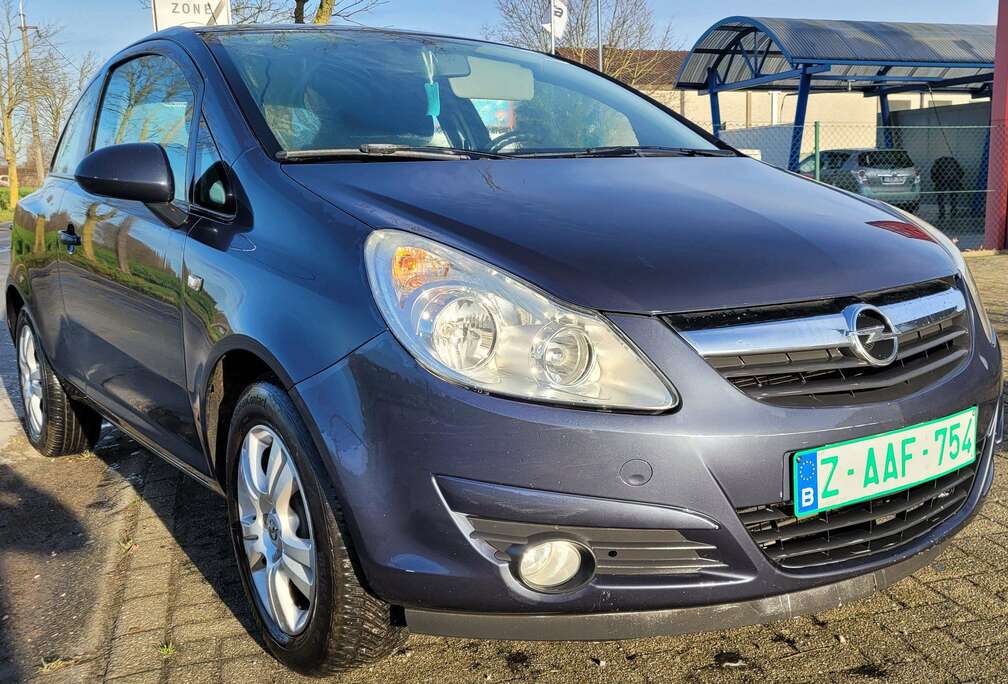 Opel 1.3 CDTi wordt GEKEURD AIRCO TREKHAAK euro 4 2009