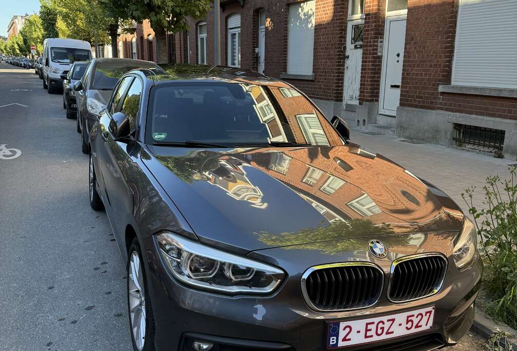 BMW 120iA
