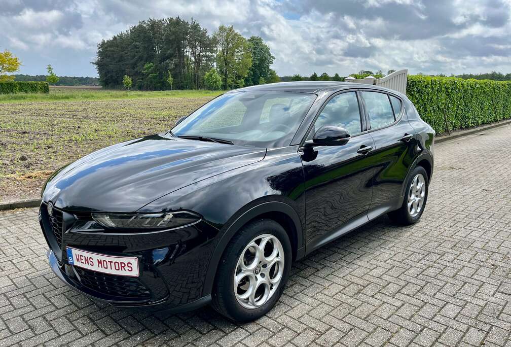 Alfa Romeo 1.5 MHEV Automaat 360/Carplay/Led Garantie