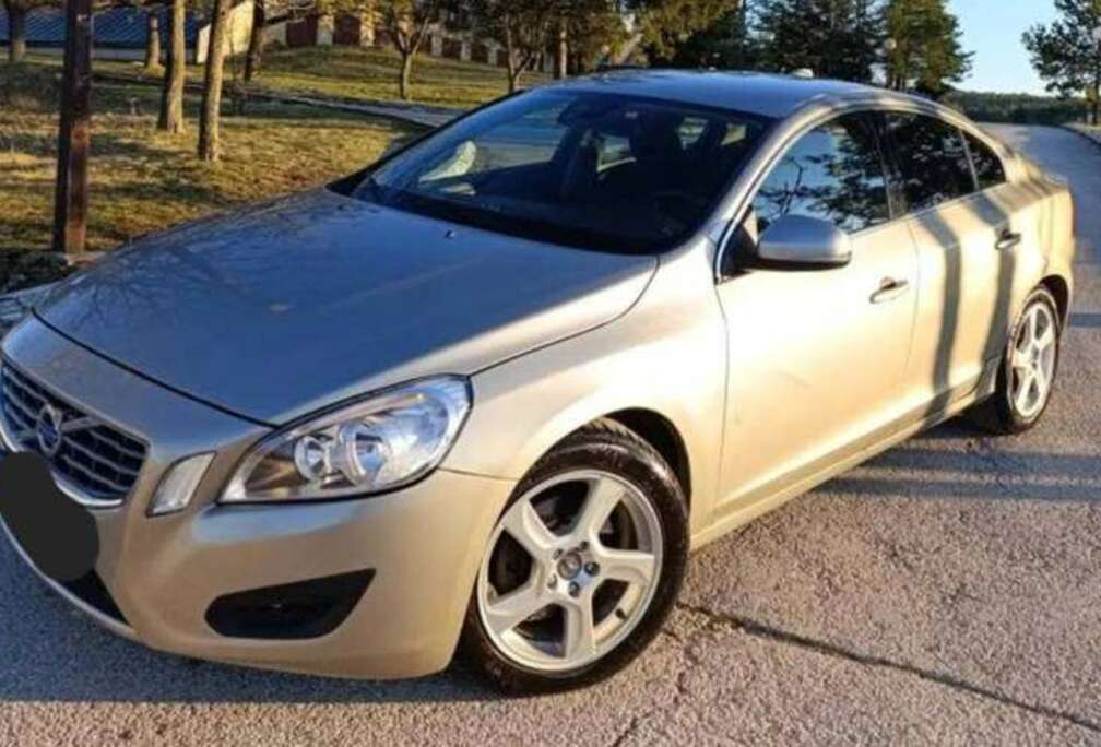 Volvo S60 1.6 D DRIVe Momentum Start/Stop