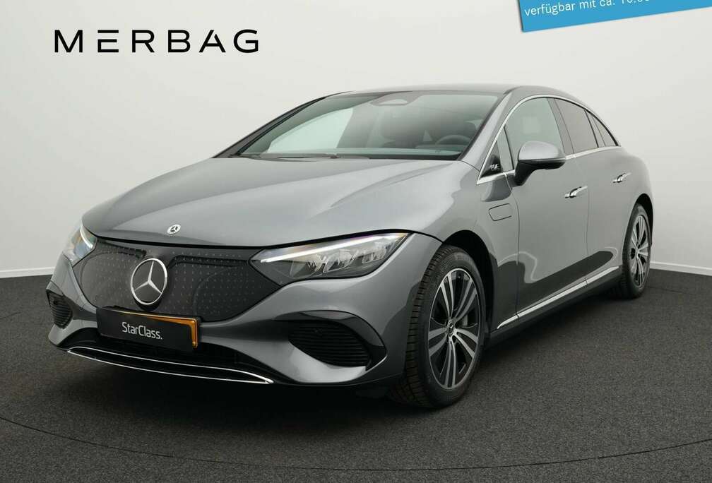 Mercedes-Benz EQE 300 verfügbar mit ca. 10.000 km