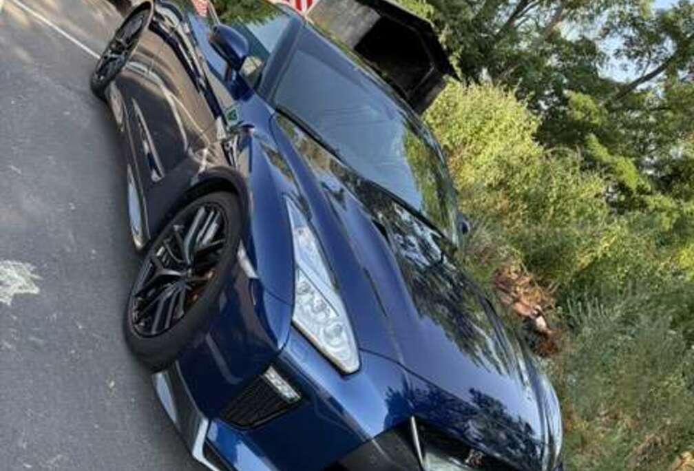 Nissan GT-R 3.8 Turbo V6 50th Anniversary