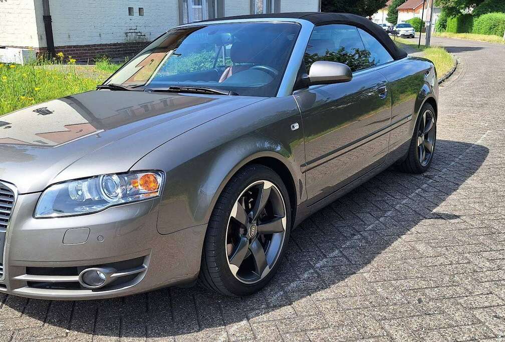 Audi Cabriolet 2.0 Turbo 16v FSI S-line Multitronic