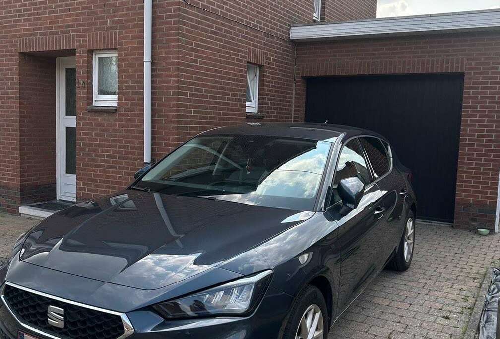 SEAT 1.0 eTSI MHEV Style DSG