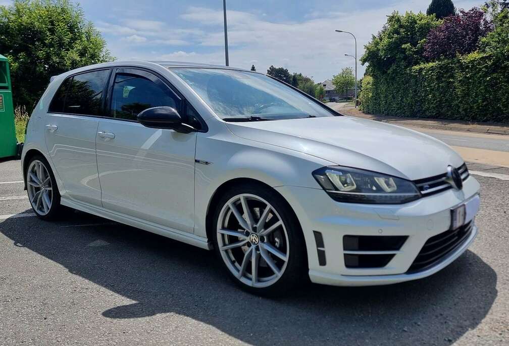 Volkswagen R 4Motion BlueMotion Technology DSG