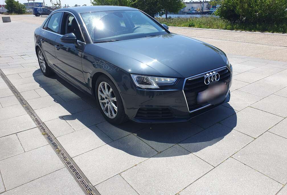 Audi A4 2.0 TDI S tronic