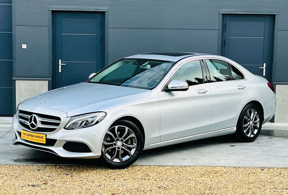 Mercedes-Benz 9G-TRONIC Edition / PDC voor+achter / Navigatie