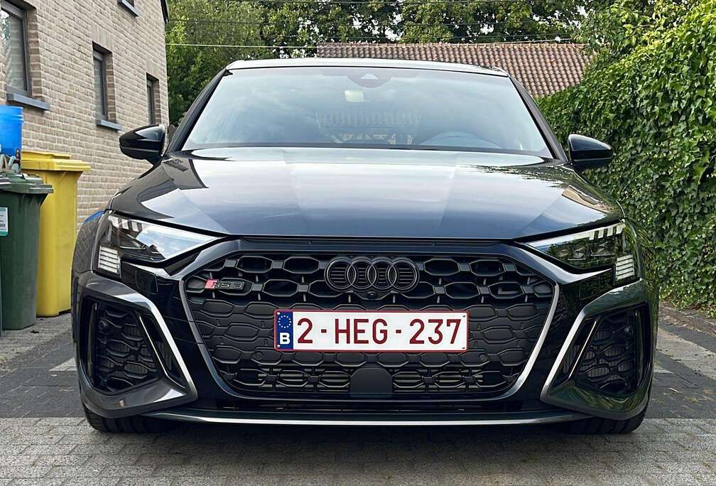 Audi RS3 TFSI Sportback quattro S tronic