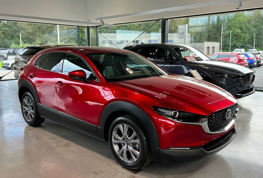 Mazda 2.0i SKYACTIV-G MHE Hakoné Bose EN STOCK