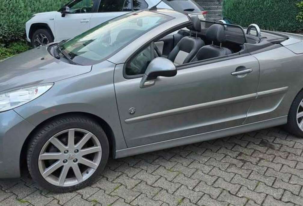 Peugeot 207 CC ROLAND GARROS EDITION