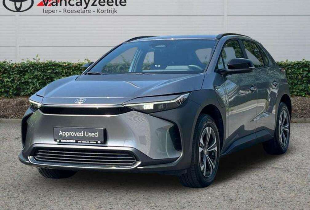 Toyota Dynamic+cam+dab+sens achter