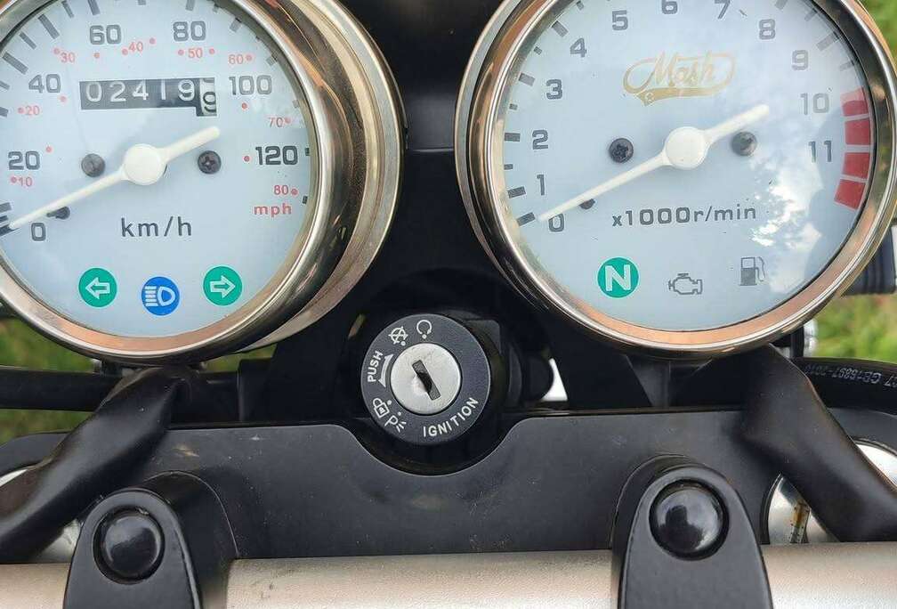 125 café Racer