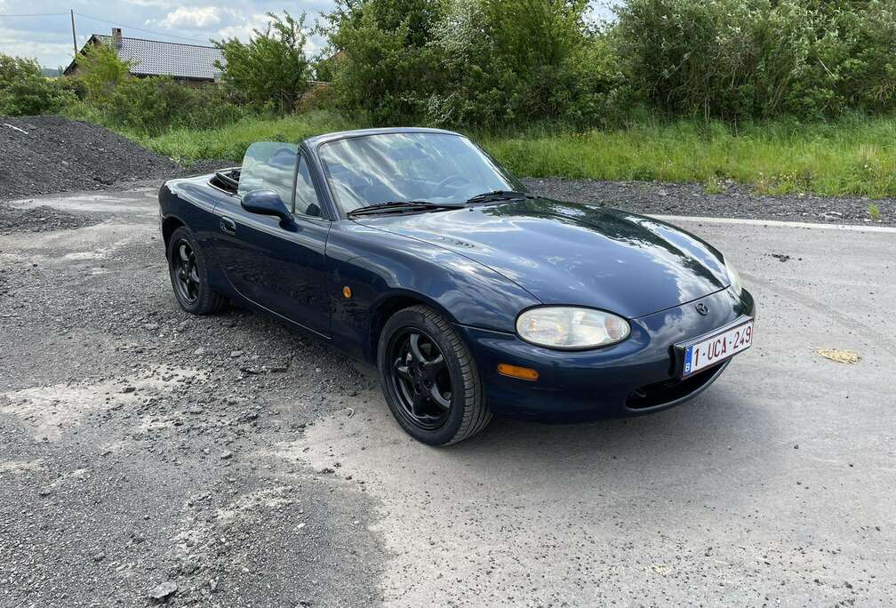 Mazda 1.6i 16v Millenium