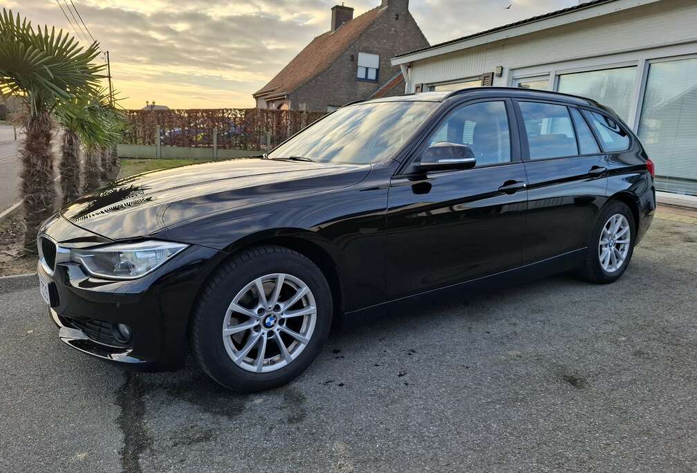 BMW Touring 320 d *AUTOMAAT*NAV*HANDELAARS*zetelverw