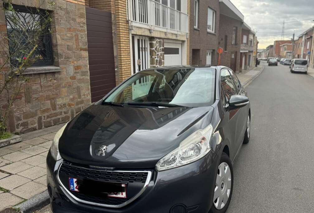 Peugeot 1.2i Active