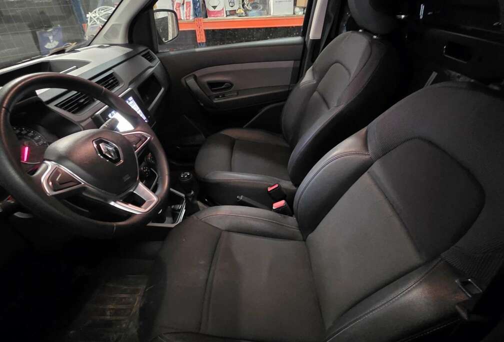 Renault 1.5 Blue dCi Confort S/S (EU6d)