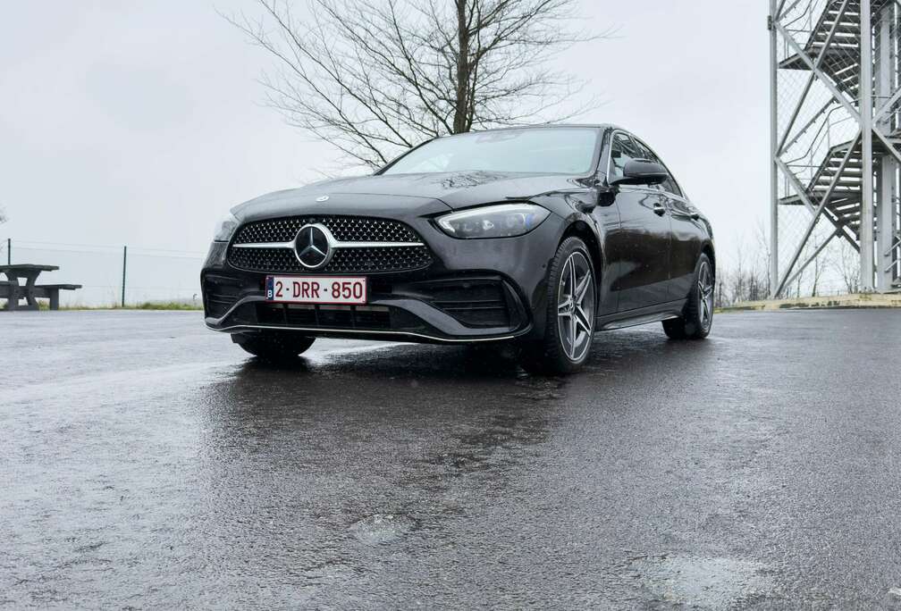 Mercedes-Benz C 300 e PHEV AMG Line (230 kW)