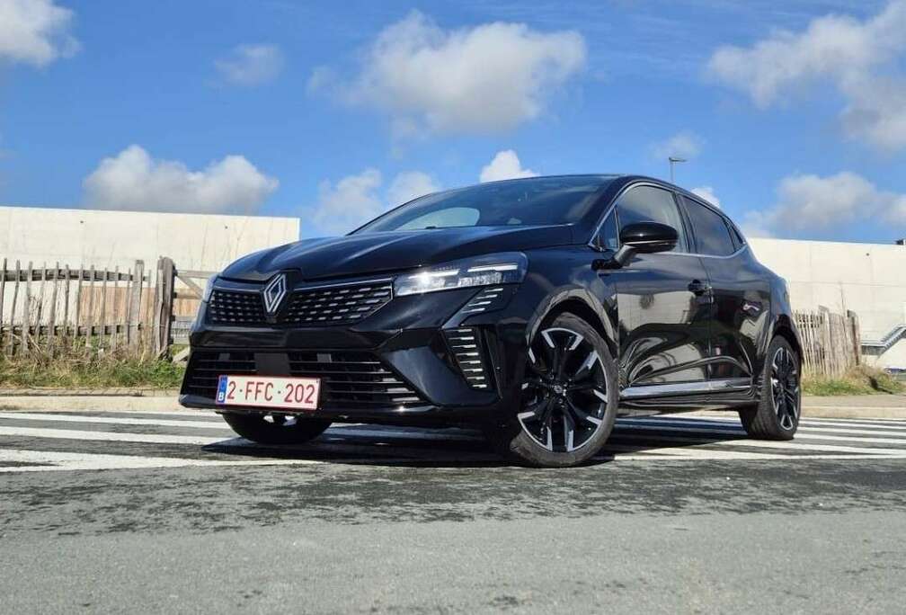 Renault 1.0 TCe Techno pack Look 17\'