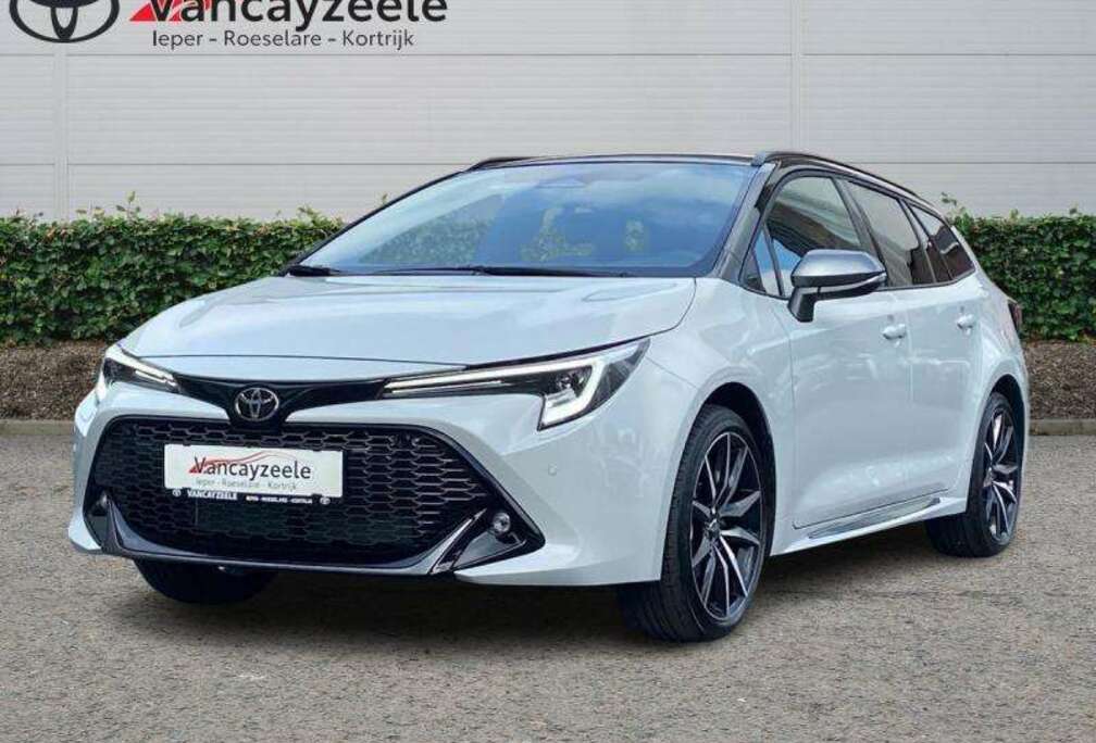 Toyota 2.0 TS GR Sport+cam+nav+sens V