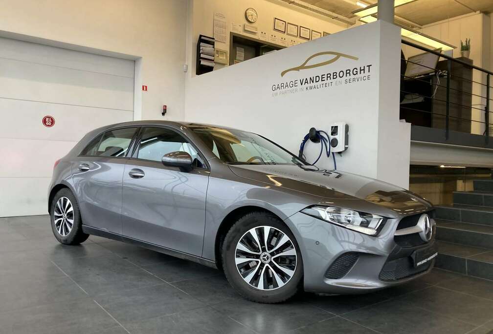 Mercedes-Benz BENZINE AUTOMAAT  +TAL VAN OPTIES