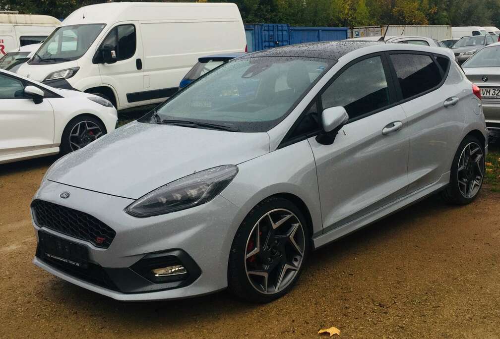 Ford Fiesta ST 1.5 EcoBoost Ultimate