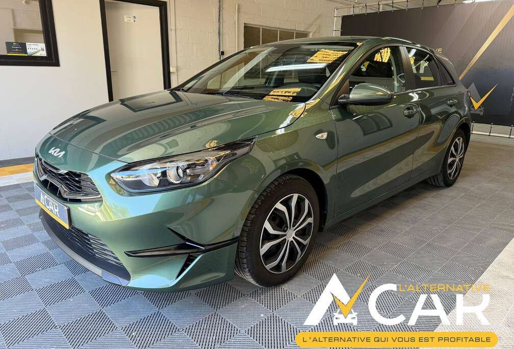 Kia Ceed 1.0 T-GDi Pure ISG Pure - GARANTIE KIA 2030