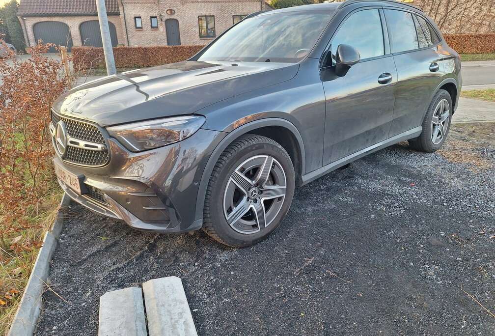 Mercedes-Benz GLC-Coupe 4Matic 9G-TRONIC AMG Line