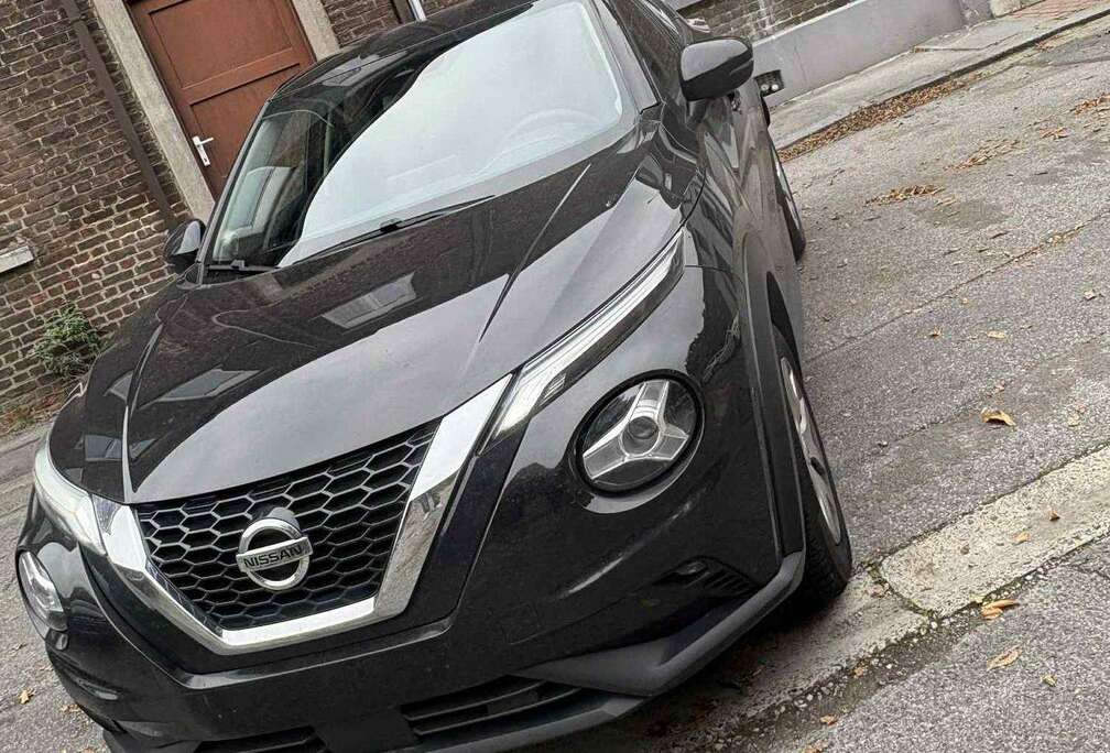 Nissan Juke 1.0 DIG-T 2WD Acenta DCT (EU6AP)