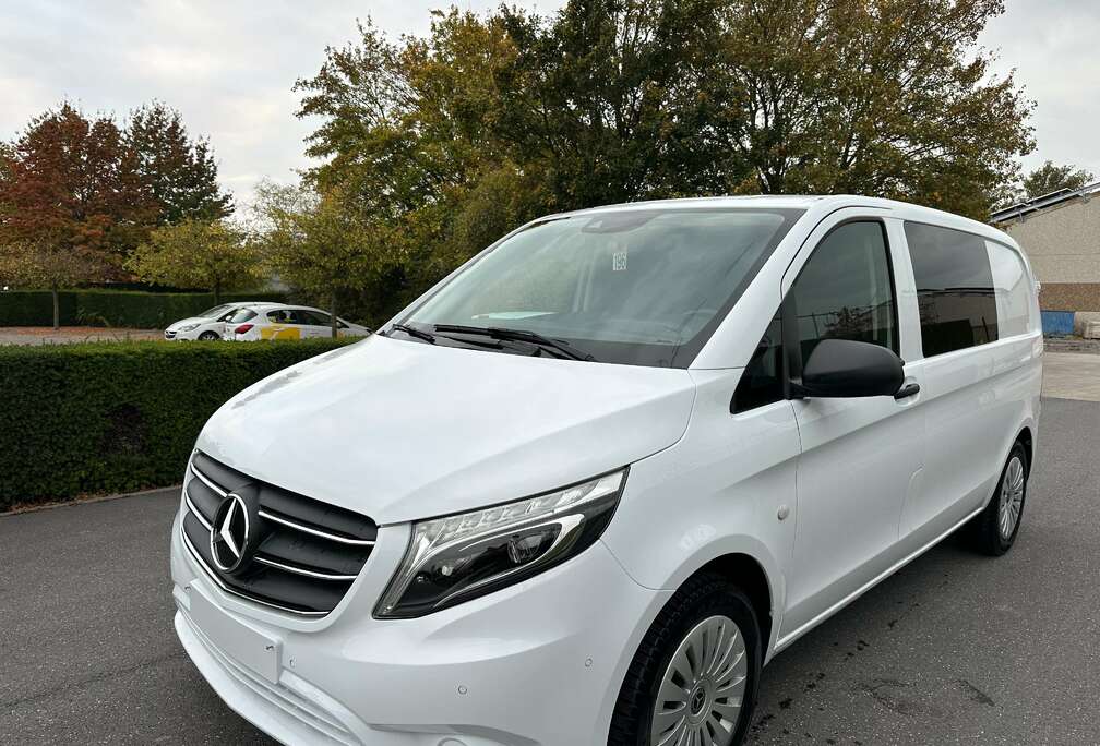 Mercedes-Benz 119 CDI Mixto 4 Matic 5 Places Carplay/AIRMATIC