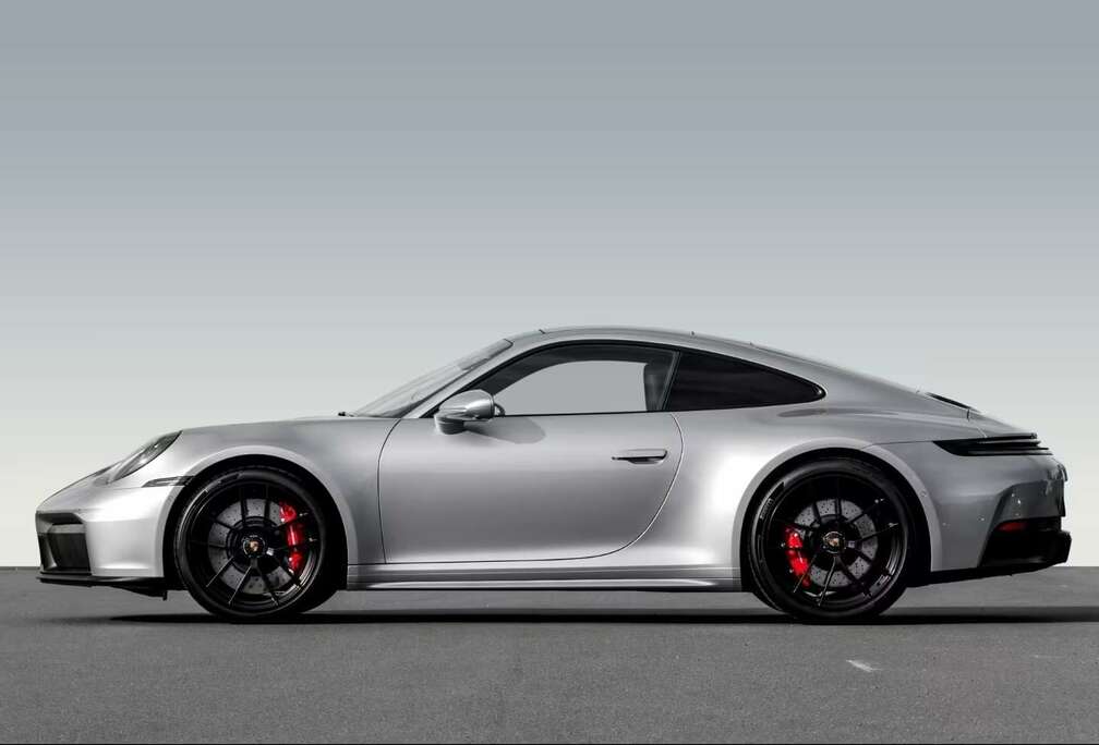 Porsche NEW MODEL 992.2 CARRERA GTS HYBRID 541PK LIFT/GTSPACK/OPENDAK/BLACKP/BOSE/ADAPZET/INNODRIVE/HDMATRIX/LP 215500