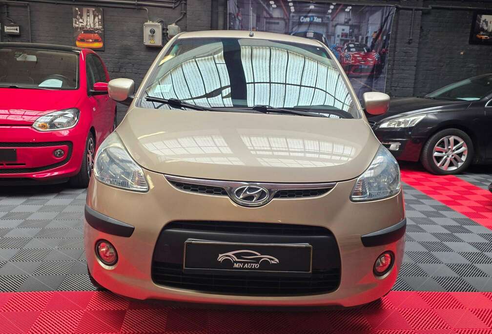 Hyundai 1.2i Lounge Blue 12 MOIS de garantie