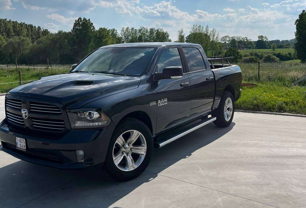 Dodge 1500 - 5.7 HEMI * LV OOK VOOR PARTICULIEREN *