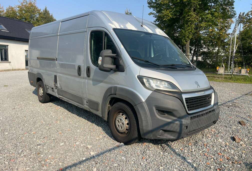 Peugeot Boxer HDi 435 L4