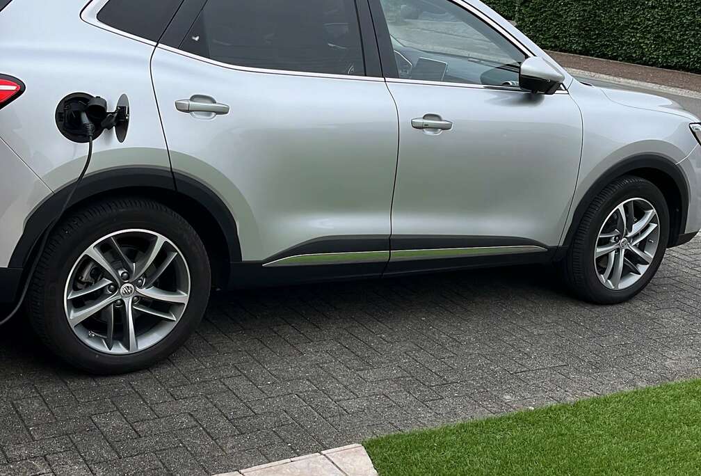 MG PHEV 1.5 Turbo Luxury