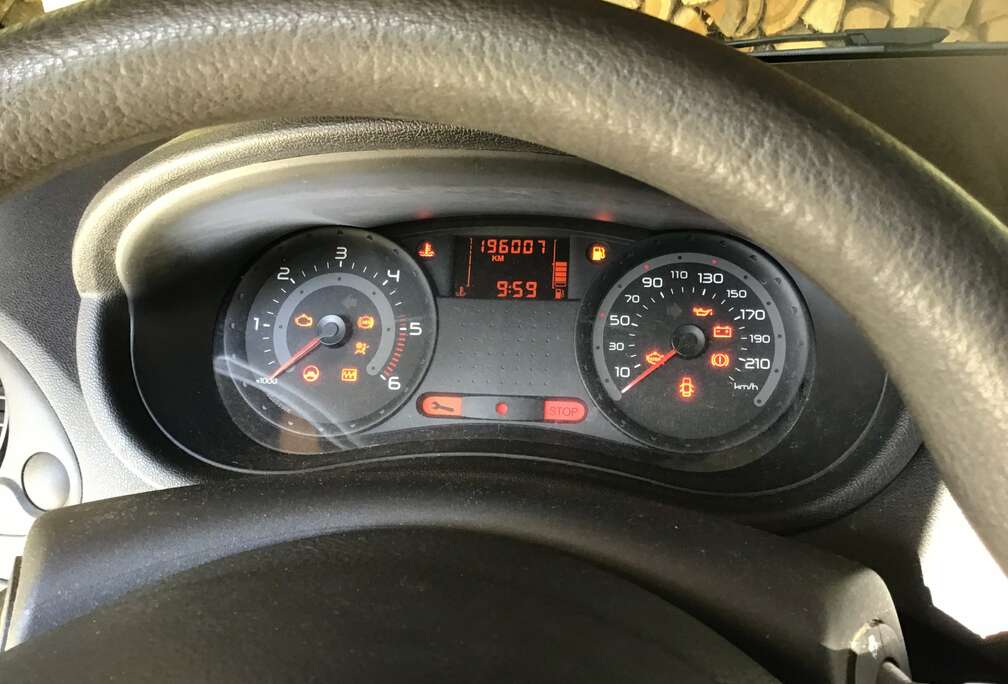 Renault Clio 1.5 dCi Community Blue