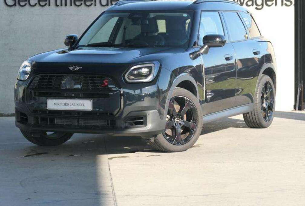 MINI L  TOWB  Drive +  Park +