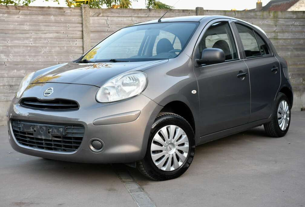 Nissan 1.2i *AC*Propre*