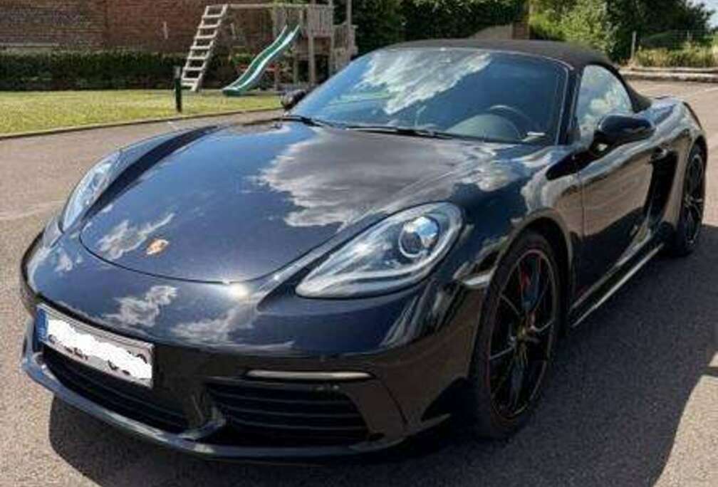 Porsche 718 Boxster S 2.5 Turbo PDK