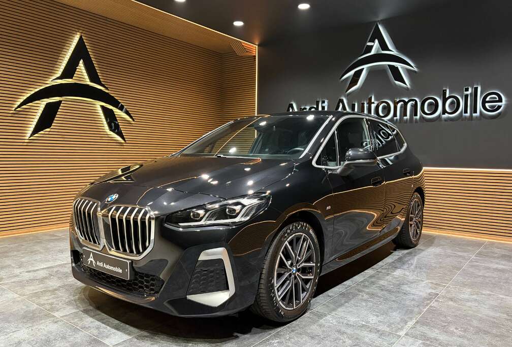 BMW iA Active Tourer *PACK M*CARPLAY*CAMERA*1ER PROPRIO*GARANTIE*