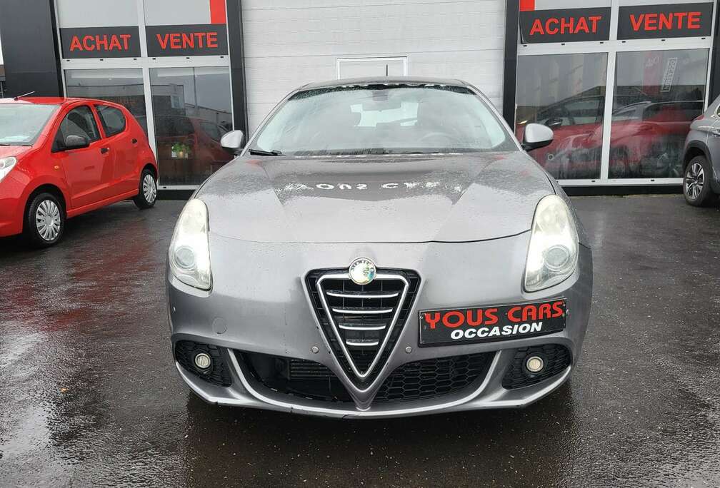 Alfa Romeo VPC 1.6 JTDM 105 CH S&S EXCLUSIVE