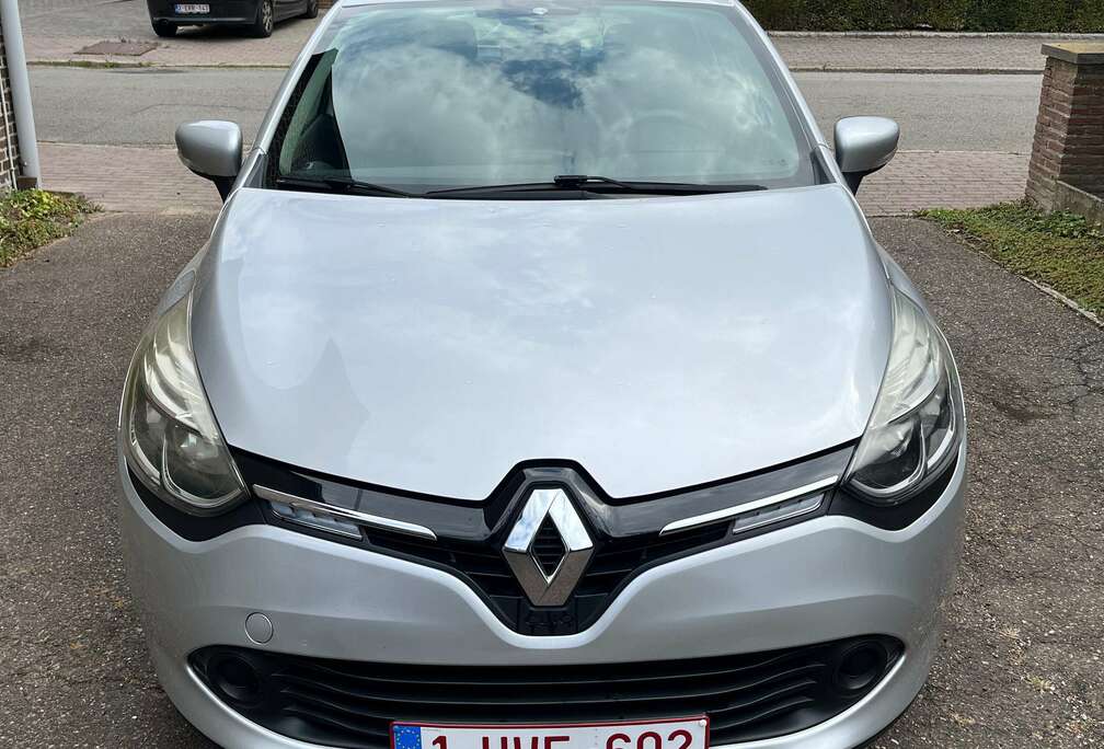 Renault Clio 1.2 16V 75 Authentique