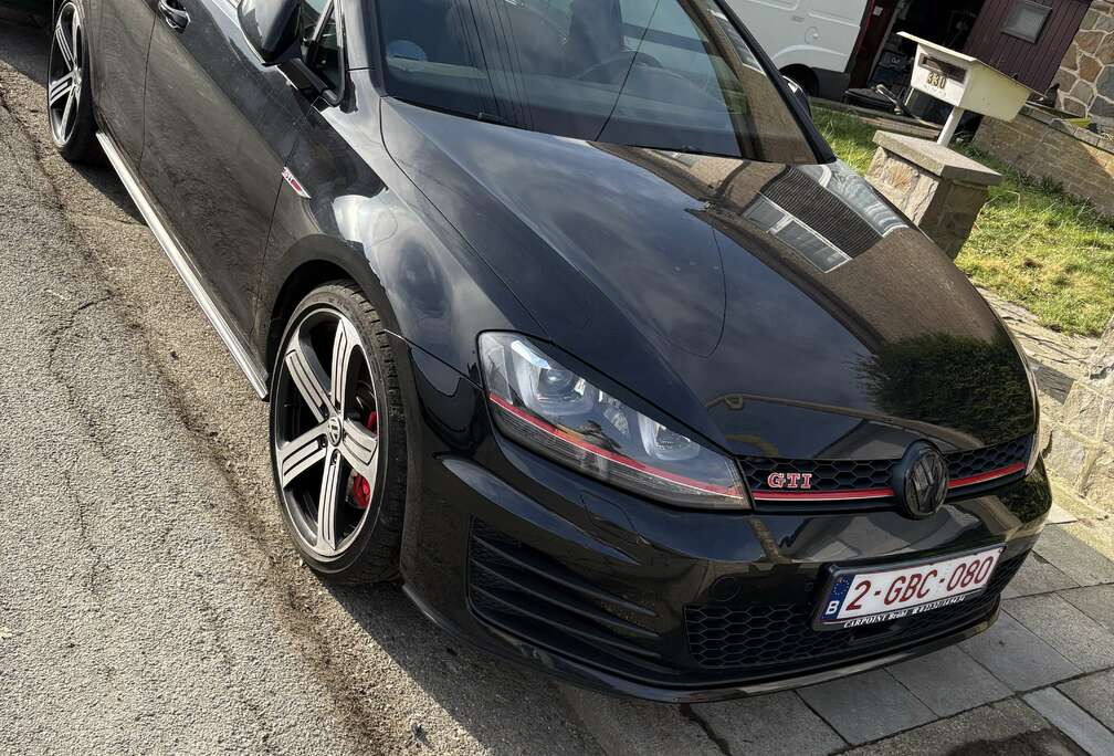 Volkswagen 2.0 TSI Performance