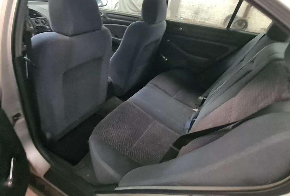 Honda 1.8i LS Beaufort