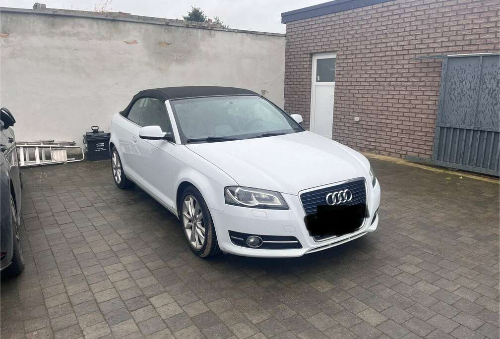 Audi Cabriolet 1.2 TFSI S line Sportpaket