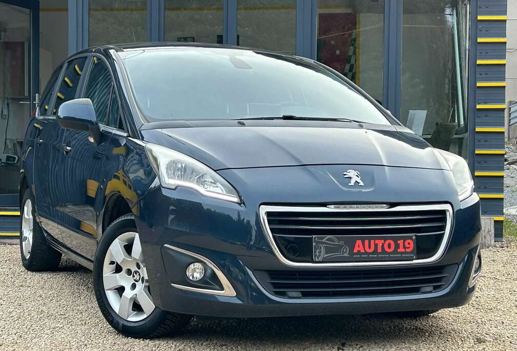 Peugeot 5008 1.2 PureTech Active (7 PLACE)