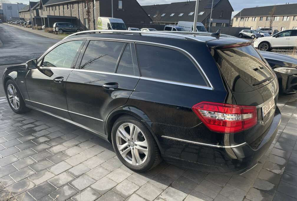 Mercedes-Benz E 220 CDI BE Avantgarde Start/Stop