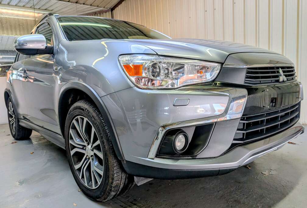 Mitsubishi ASX 1600 DID 4X4 INSTYLE