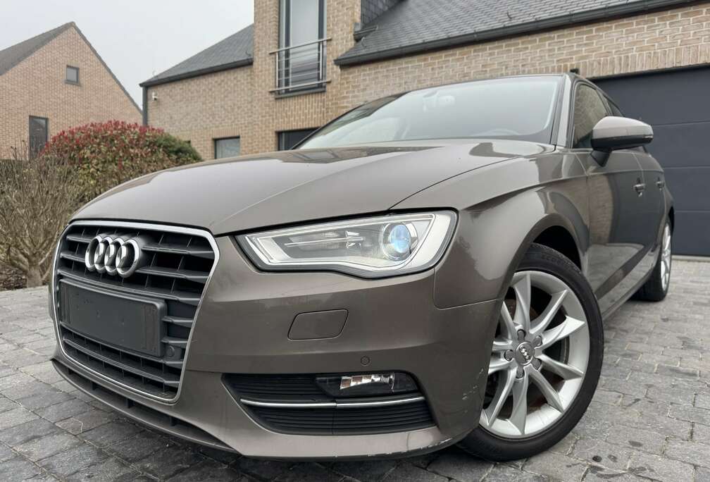 Audi Sportback 2.0 TDi Ambition S tronic