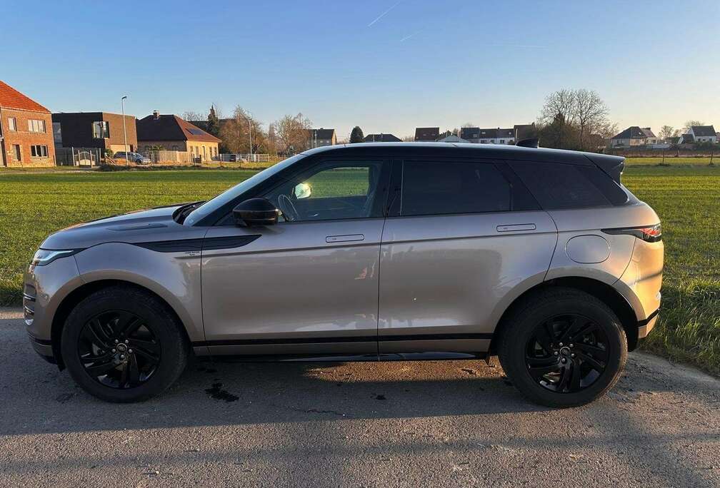 Land Rover P300e R-Dynamic S