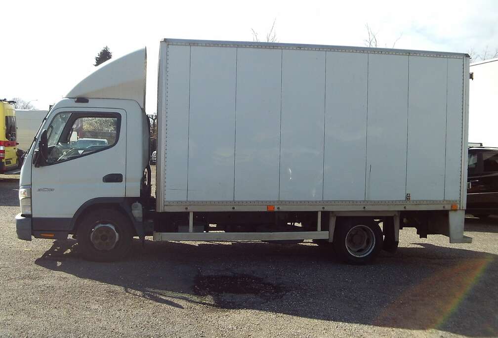 Mitsubishi FUSO 3C13   3.0 Turbo Di-D FB 634 KOFFER 4.20 LANG
